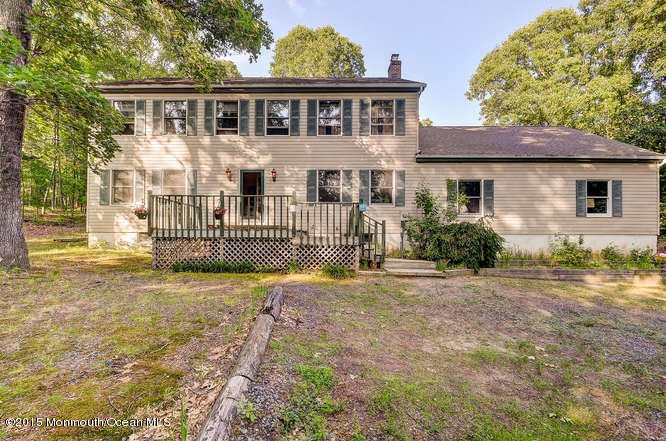 12 Eleanor Lane Roosevelt NJ-small-003-F