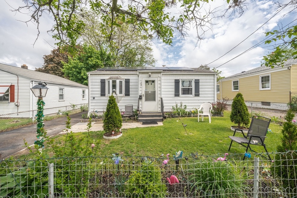 23 Mcbride St, Springfield, MA 01104 - photo 1