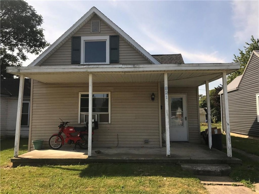 921 Cleveland Ave, Saint Marys, OH 45885 - photo 1