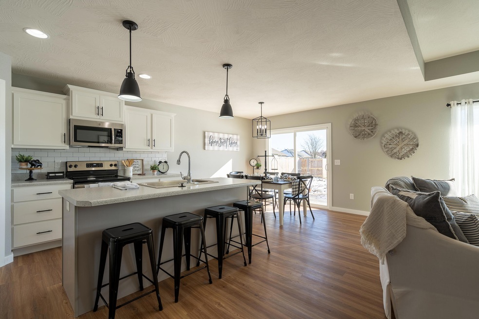 1119 E Plum Creek Rd, Nixa, MO 65714 - photo 1