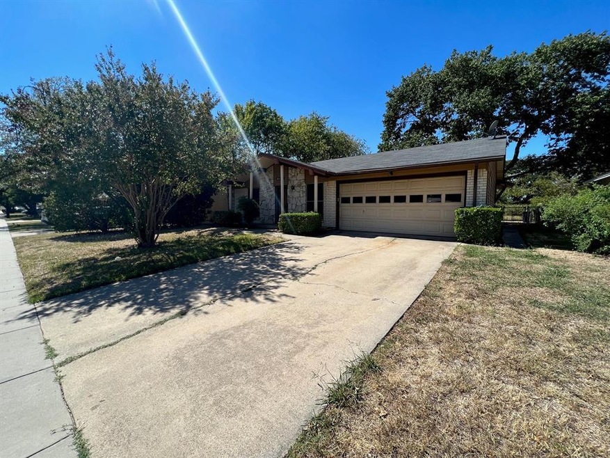 2110 Mccormick St, Denton, TX 76205 - photo 1