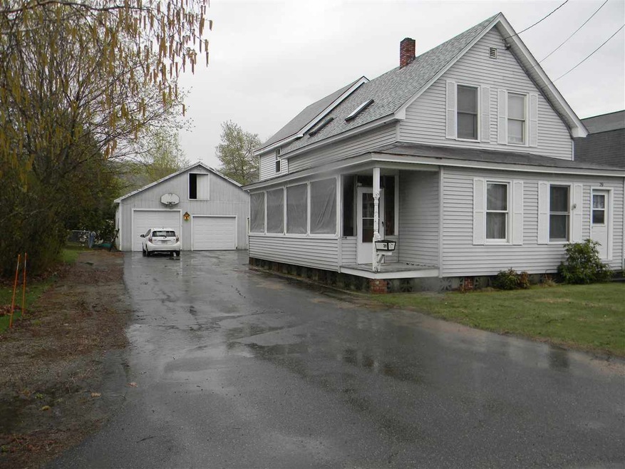 29 West St, Groveton, NH 03582 - photo 1
