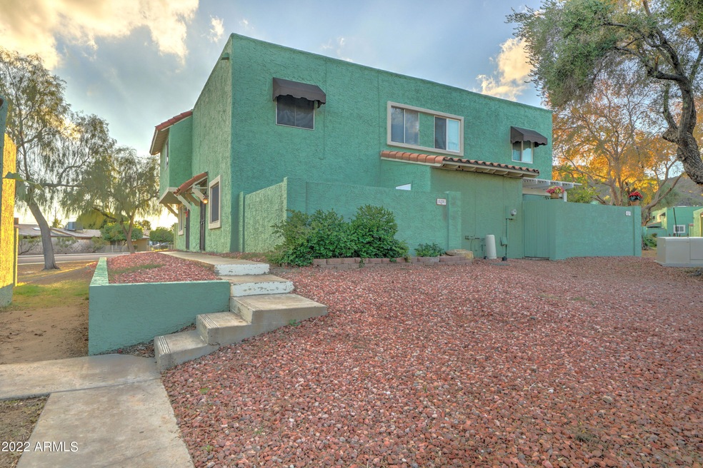 10208 N 8th St unit A, Phoenix, AZ 85020 - photo 1