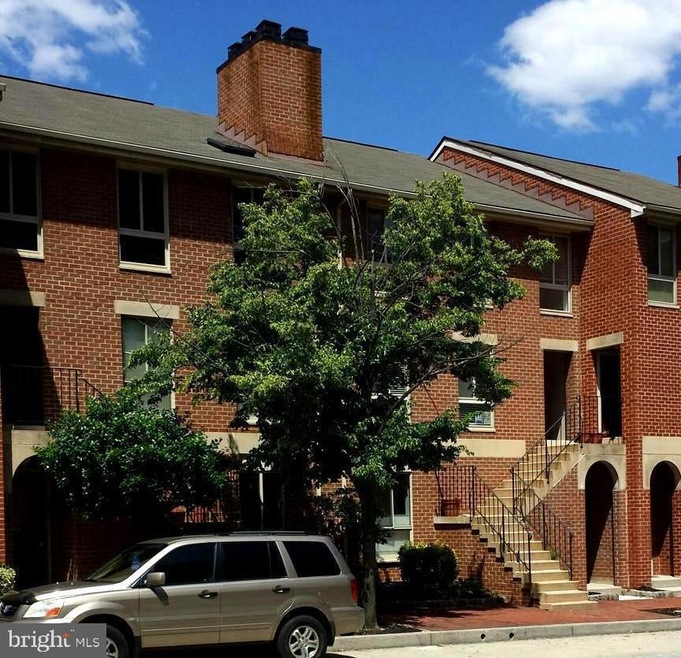 626 S Charles St, Baltimore, MD 21230 - photo 1