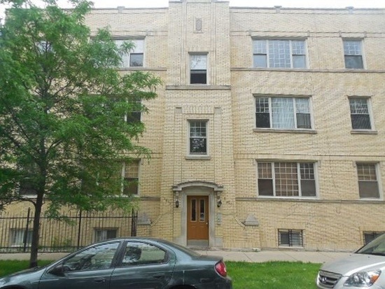 2819 W Rosemont Ave unit G, Chicago, IL 60659 - photo 1