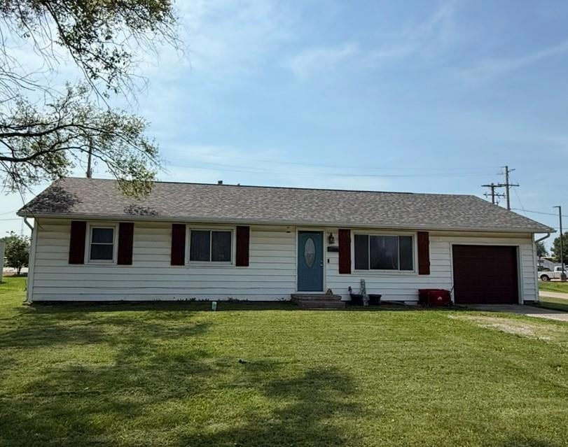 1205 Highland St, Macon, MO 63552 - photo 1