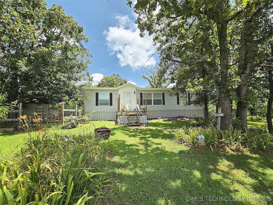 21098 S 495 Rd, Tahlequah, OK 74464 - photo 1