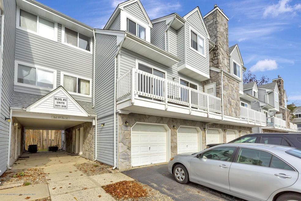 310 Schley Ave unit 10, Toms River, NJ 08755 - photo 1