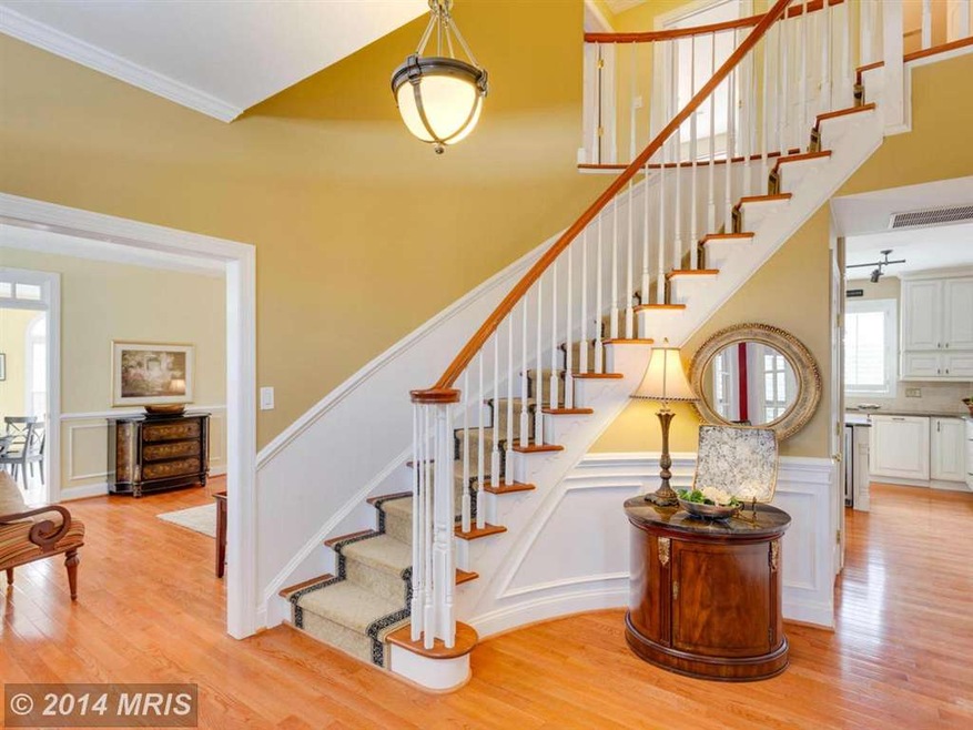 1146 Round Pebble Ln, Reston, VA 20194 - photo 1