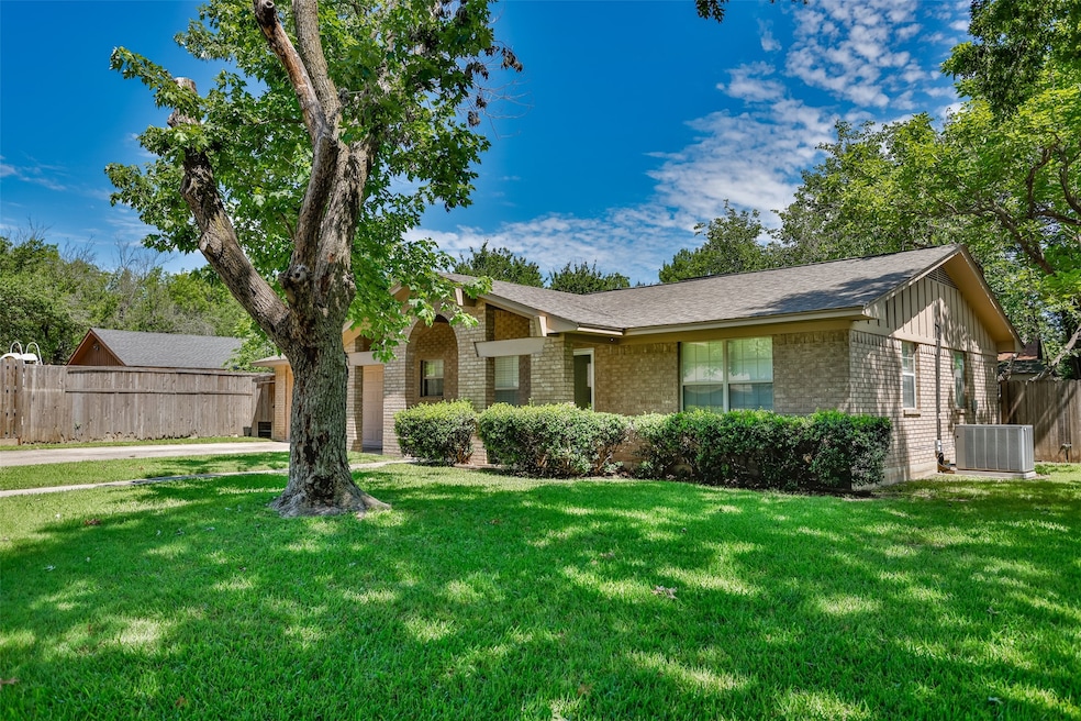 For Sale $248,000 • Co-Listing Agent