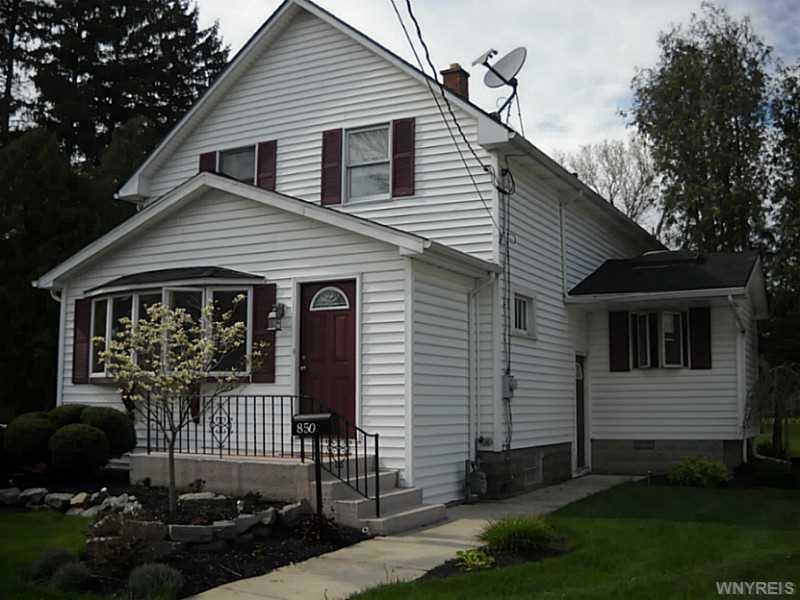 850 Ohio St, North Tonawanda, NY 14120 - photo 1