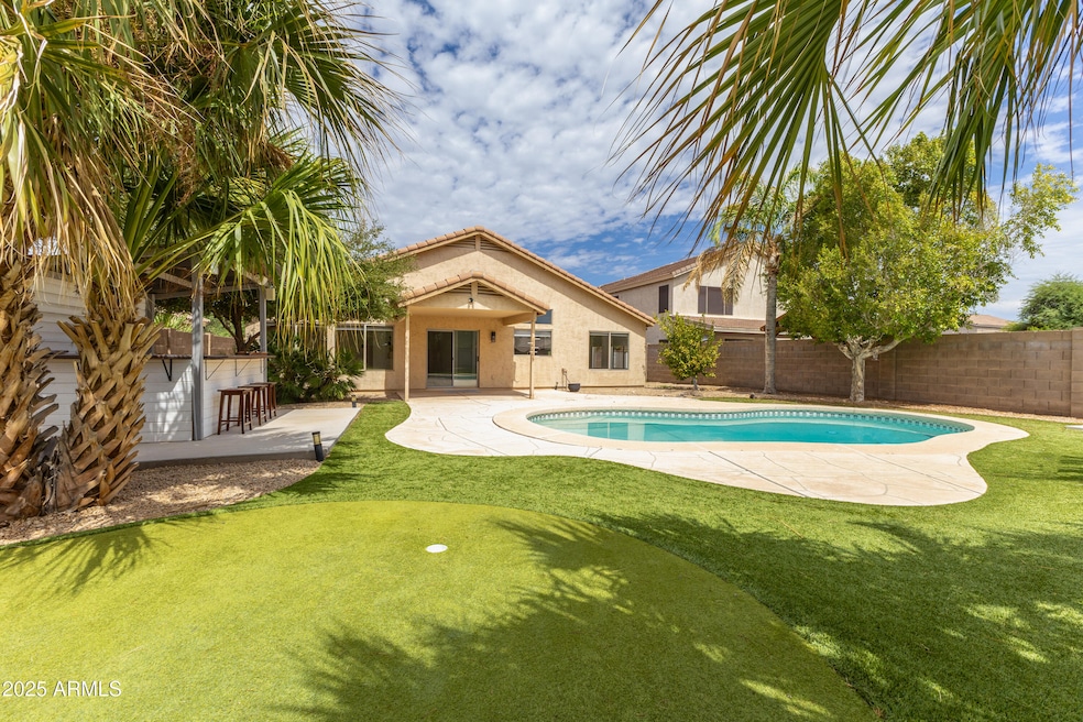 Sold $585,000 • Co-Listing Agent