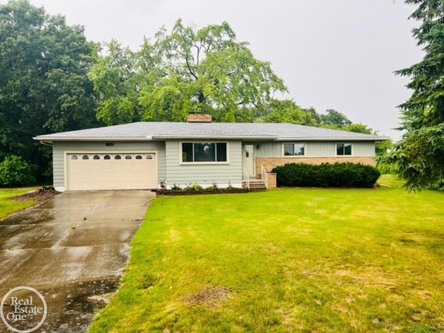 1773 Mansfield St, Port Huron, MI 48060 - photo 1