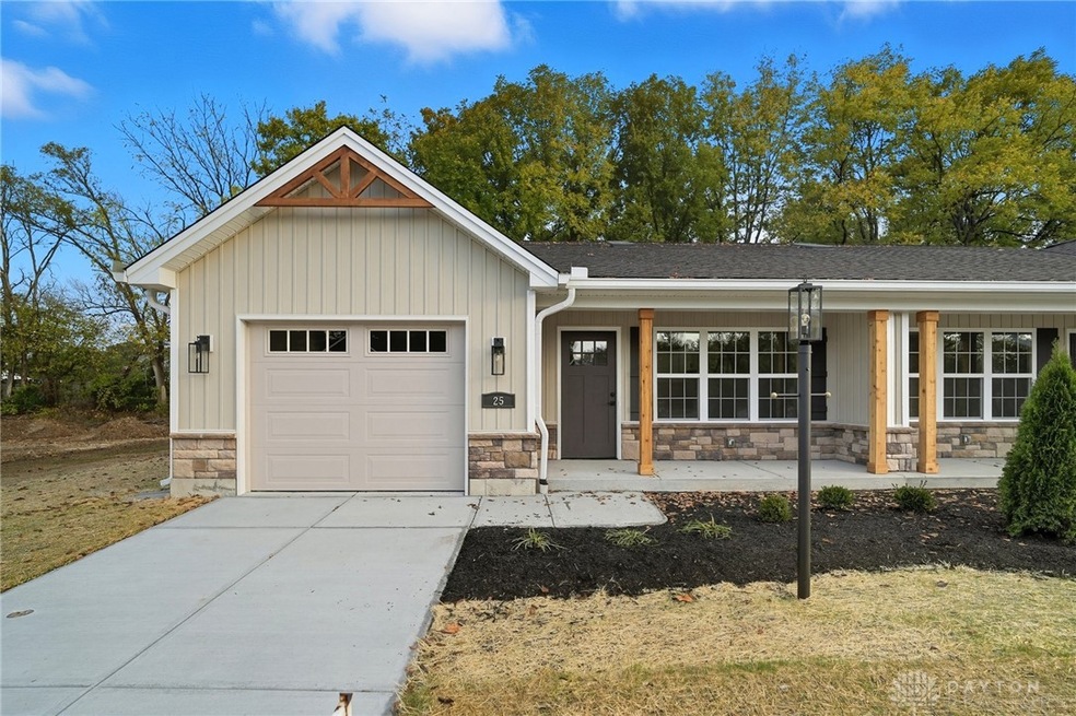 25 Timber Creek Dr, Carlisle, OH 45005 - photo 1