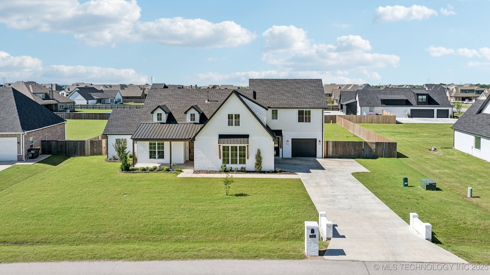 123 E 168th St S, Glenpool, OK 74033 - photo 1