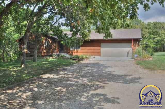 1520 NW Carlson Rd, Topeka, KS 66615 - photo 1