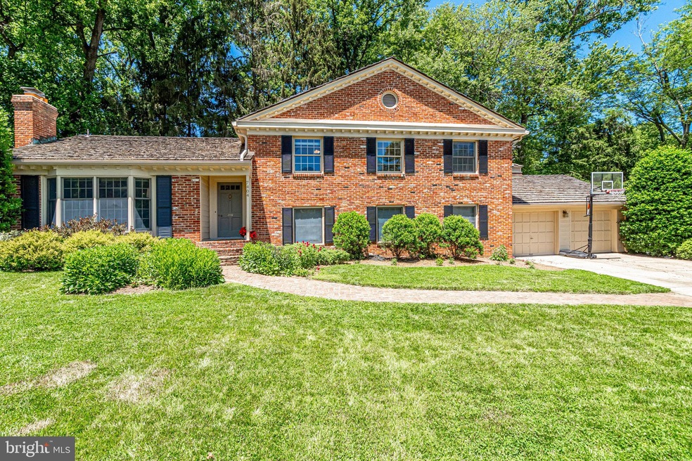 7404 Lanham Rd, Falls Church, VA 22043 - photo 1