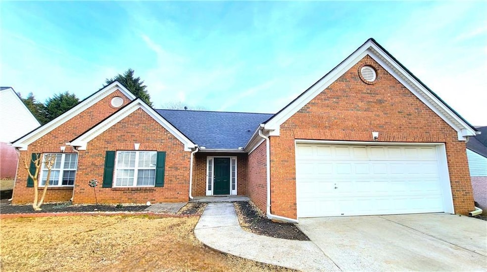 4-SIDED BRICK RANCH