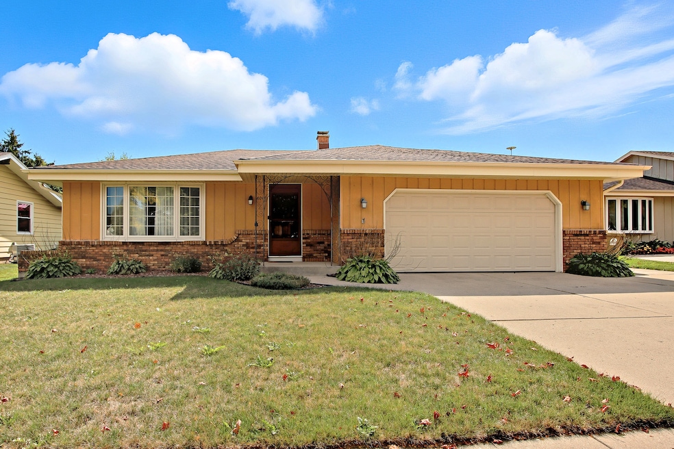 Sold $325,000 • Co-Listing Agent