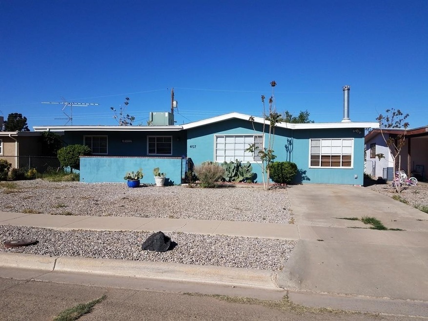 407 Oregon Ave, Alamogordo, NM 88310 - photo 1