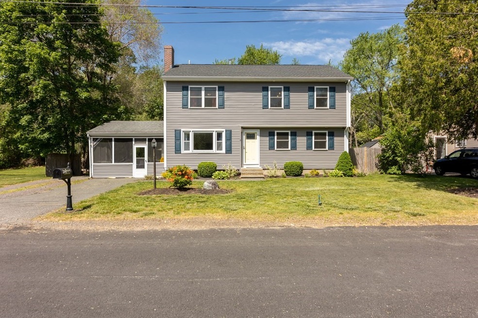 6 Cedarwood Ln, Rowley, MA 01969 - photo 1