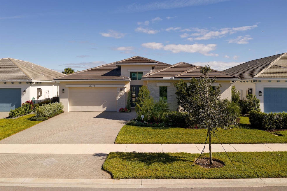 12144 Waterstone Cir, Palm Beach Gardens, FL 33412 - photo 1