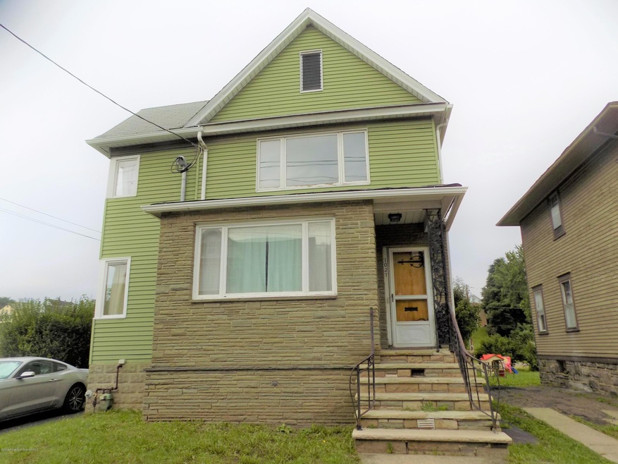 1027 Wheeler Ave, Scranton, PA 18510 - photo 1
