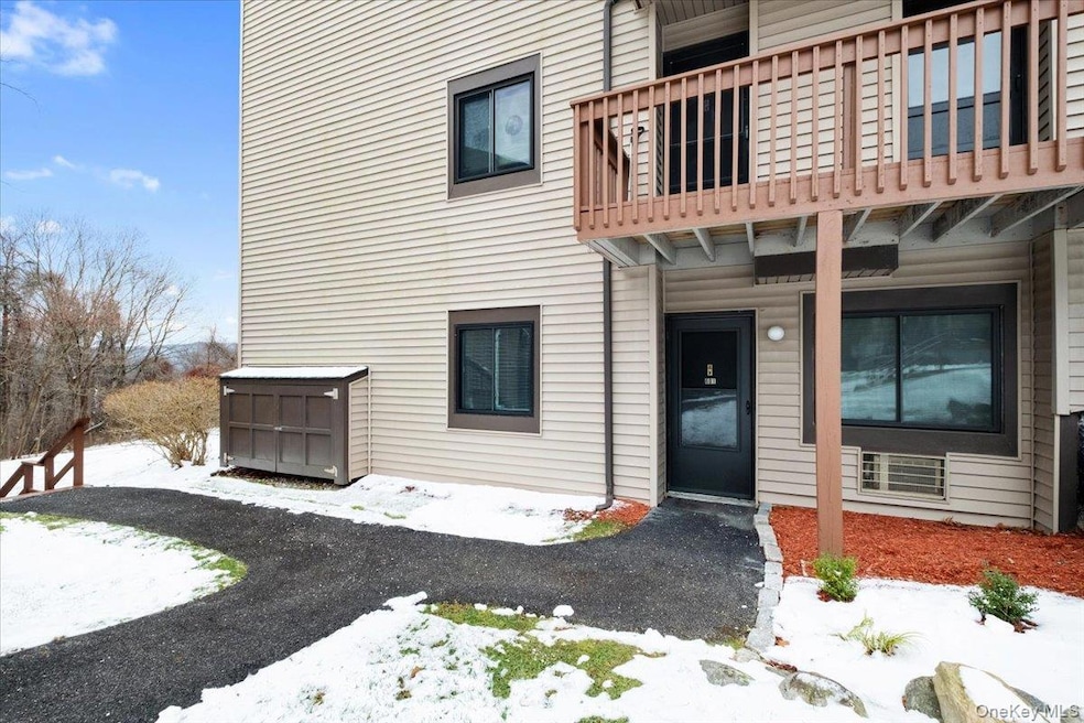 601 Village Dr unit 601, Brewster, NY 10509 - photo 1