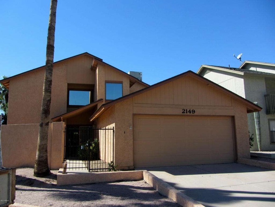 CURB APPEAL!