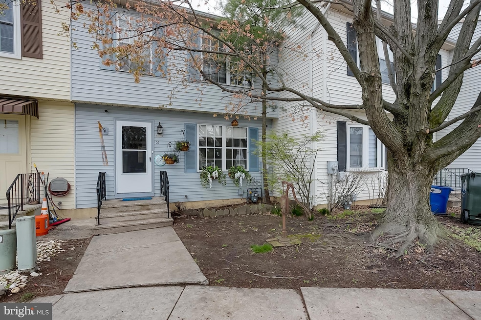 3 Mitchell Ct, Burlington, NJ 08016 - photo 1