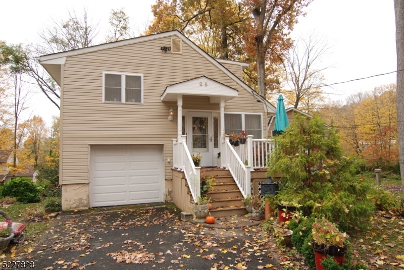 25 Como Terrace, Lake Hopatcong, NJ 07849 - photo 1