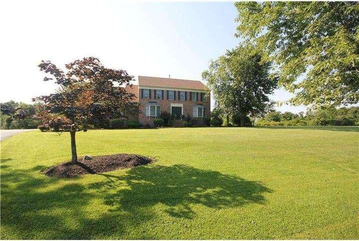 112 Paddock Dr, Columbus, NJ 08022 - photo 1