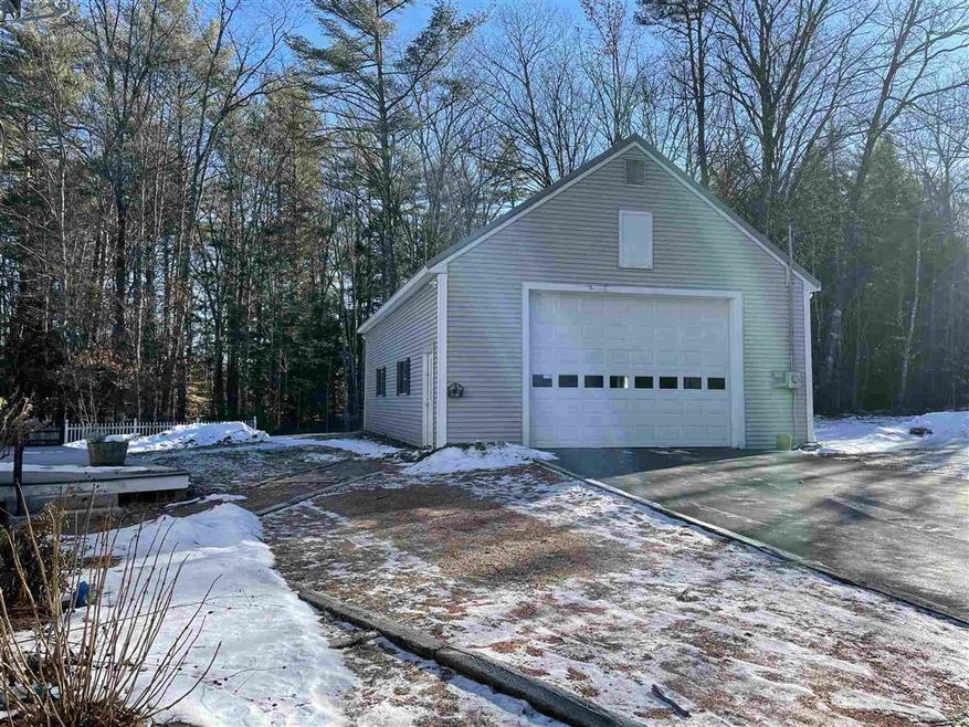 260 Summit View Dr, Tamworth, NH 03890 - photo 1