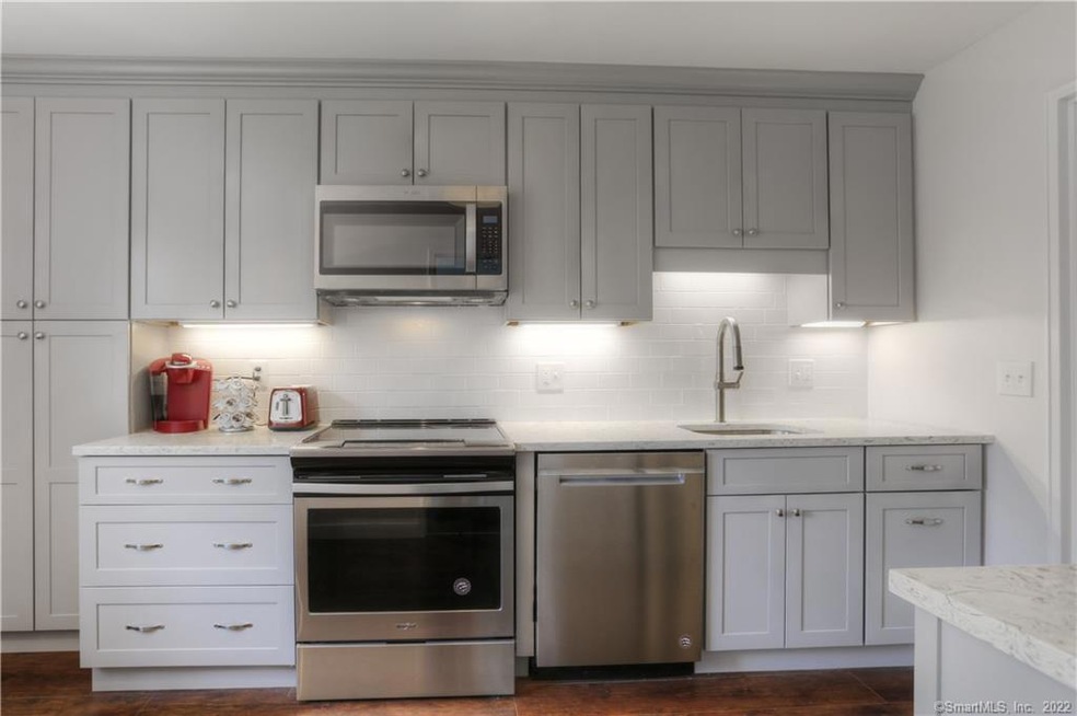 38 Hills Ln, Westport, CT 06880 - photo 1