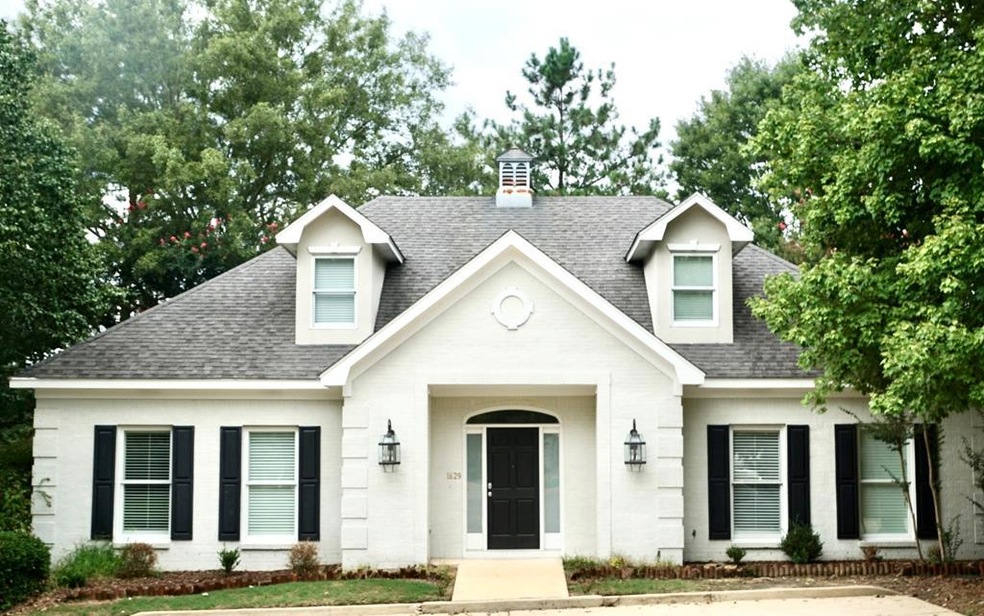 Sold • Co-Listing Agent