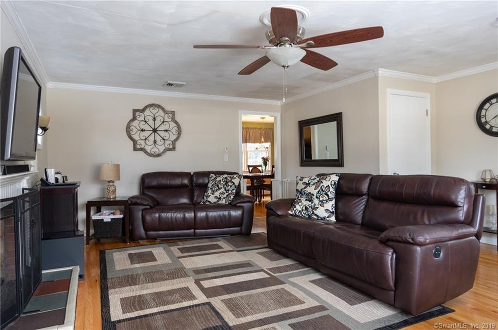 31 Maude Cir, Windsor, CT 06095 - photo 1