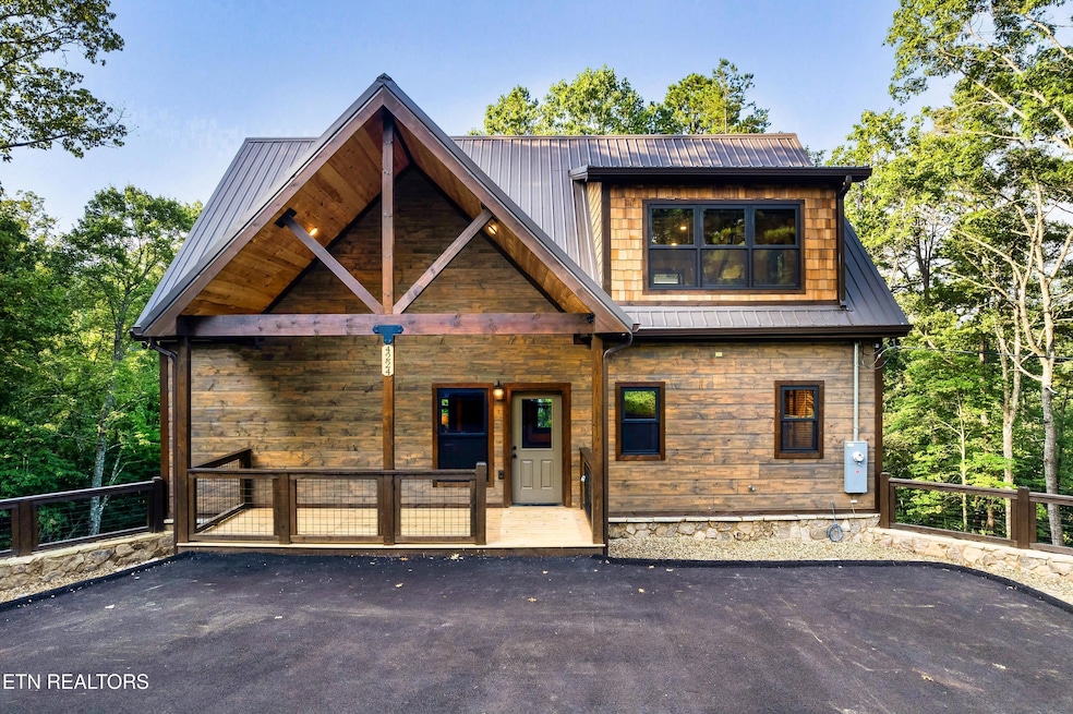 4224 Mountain Rest Way, Sevierville, TN 37876 - photo 1