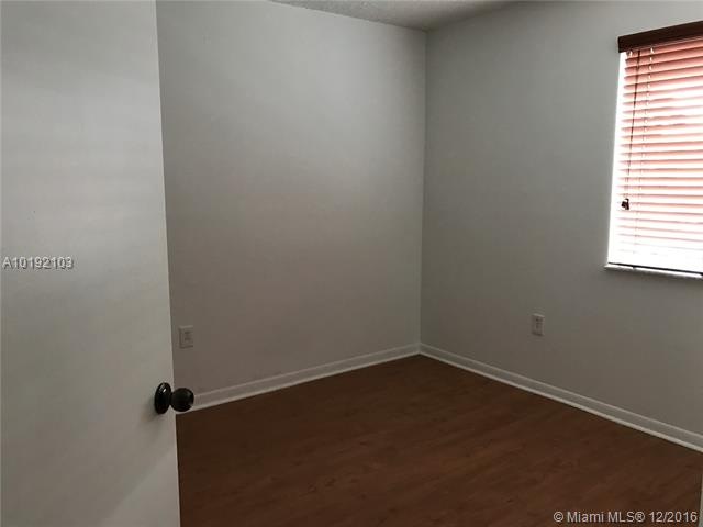 4768 NW 114th Ave unit 201, Doral, FL 33178 - photo 1