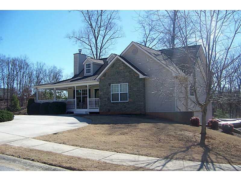 Exterior Front. Corner Culdesac  Lot