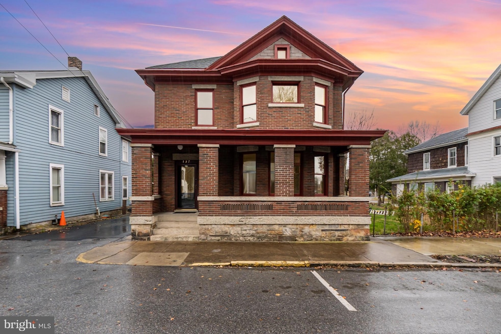 137 N 2nd St, Newport, PA 17074 - photo 1