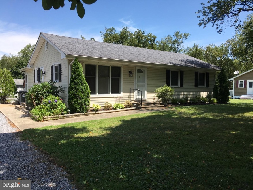 733 Round Top Rd, Chestertown, MD 21620 - photo 1