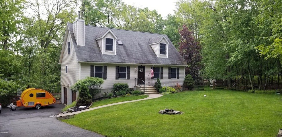 108 Apple Dr, Milford, PA 18337 - photo 1