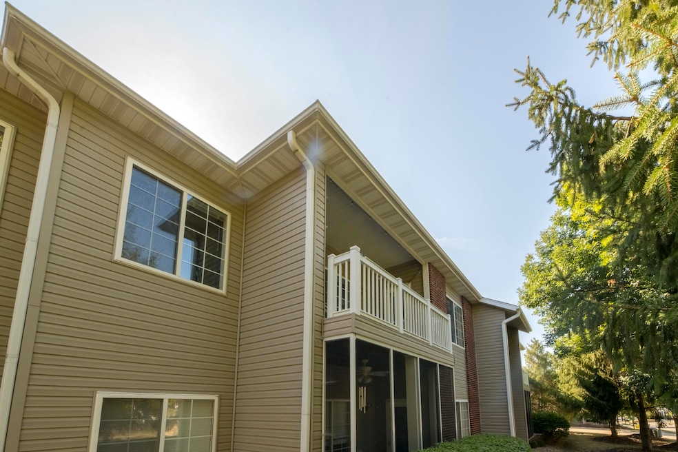 3800 Saddlebrook Place unit 408, Columbia, MO 65202 - photo 1