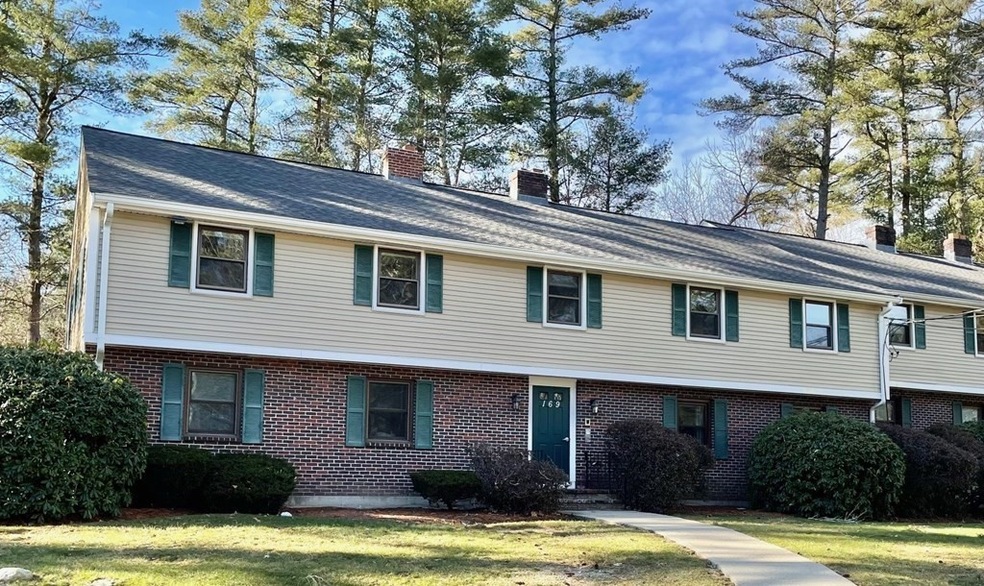 169 Norton Ave unit 3, South Easton, MA 02375 - photo 1