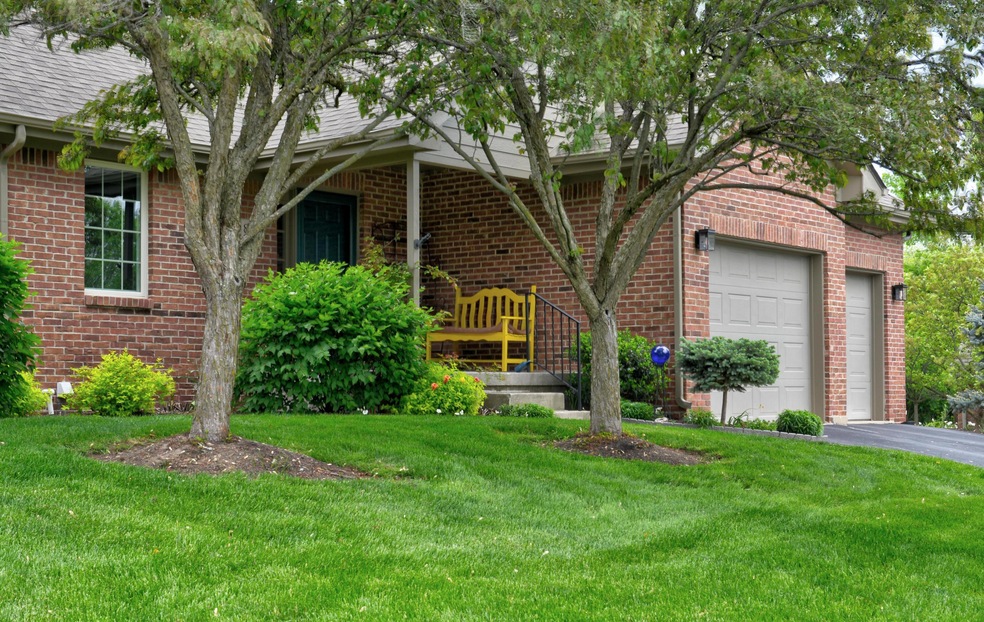 892 Village Brook Way, Columbus, OH 43235 - photo 1