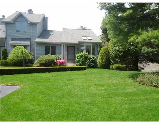 6 Shadow Brook Dr unit 6F, Warwick, RI 02886 - photo 1