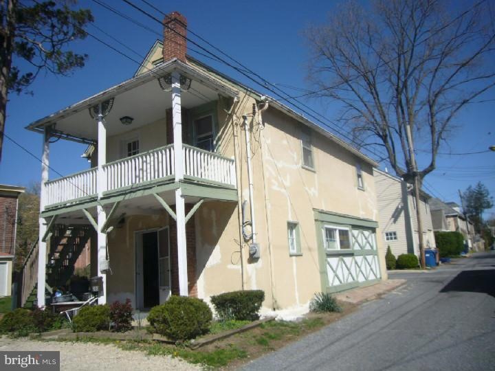 301 S Broad St, Kennett Square, PA 19348 - photo 1