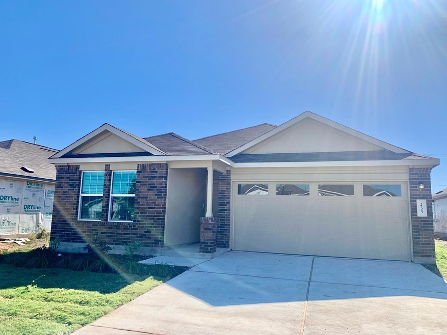 233 Escondido Cir, San Marcos, TX 78666 - photo 1