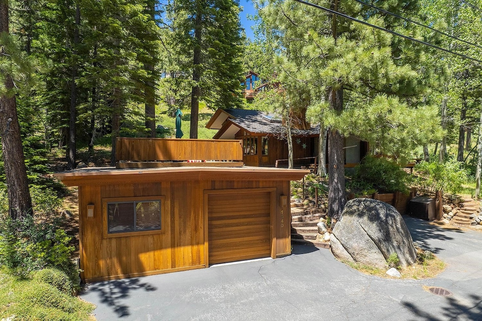 Sold $1,480,000 • Co-Listing Agent