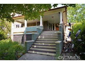 Entry & Covered Front Porch